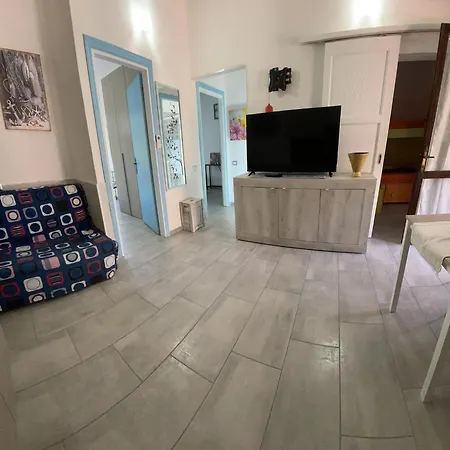 La Casa Di Mery, Per 6 Persone, Bbq, Wi-fi Apartment *